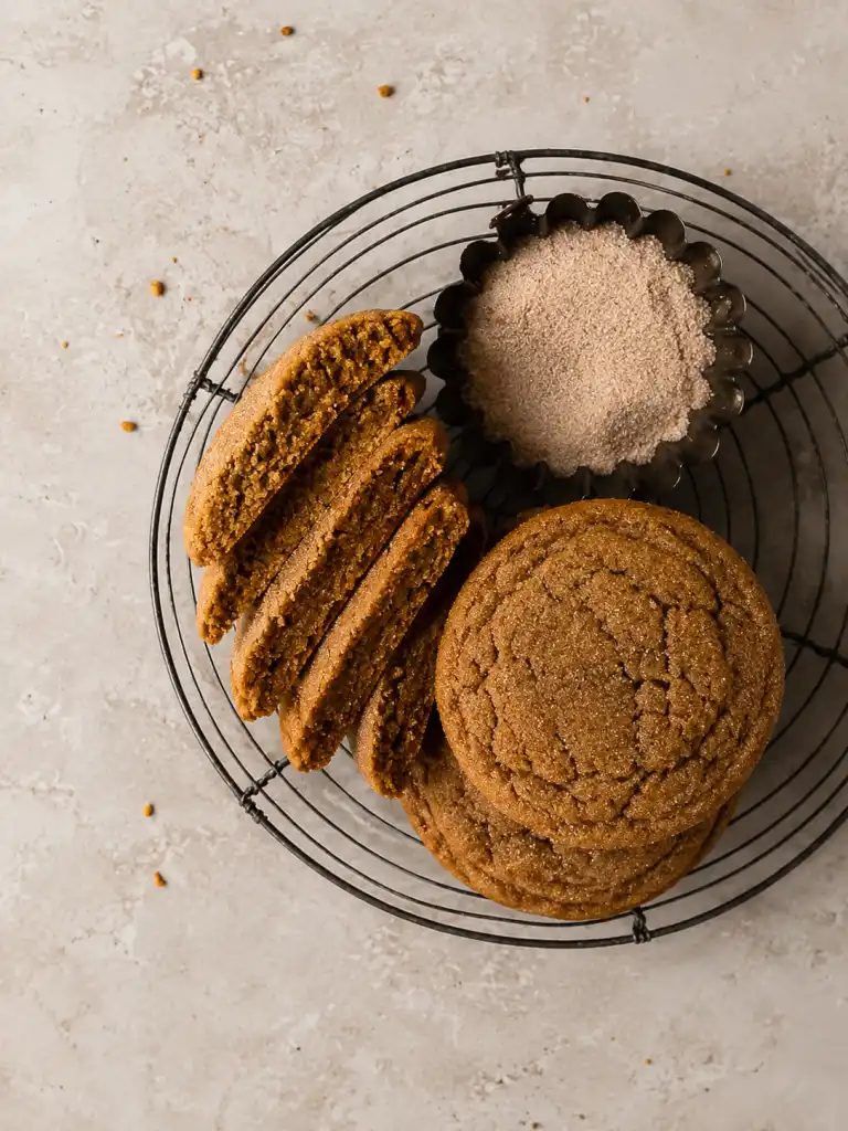 Chewy Maple Pumpkin Cookies